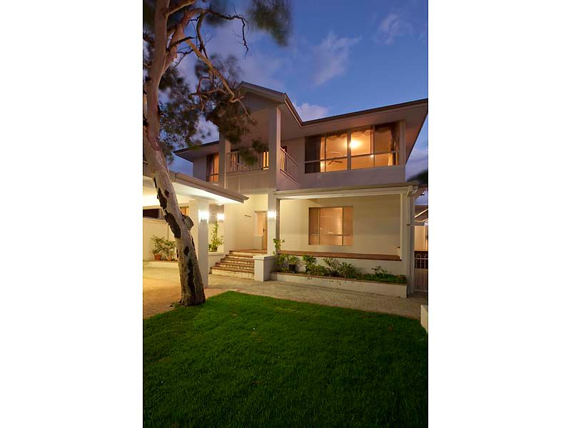 167 St Brigids Terrace, SCARBOROUGH WA 6019