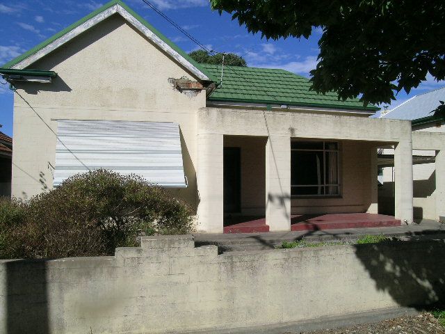 19 Robert Street, CROYDON SA 5008