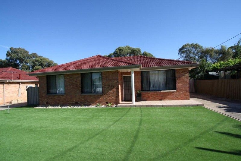 24 Glenere Drive, MODBURY SA 5092