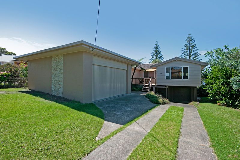 10 Jones Avenue, MOLLYMOOK NSW 2539