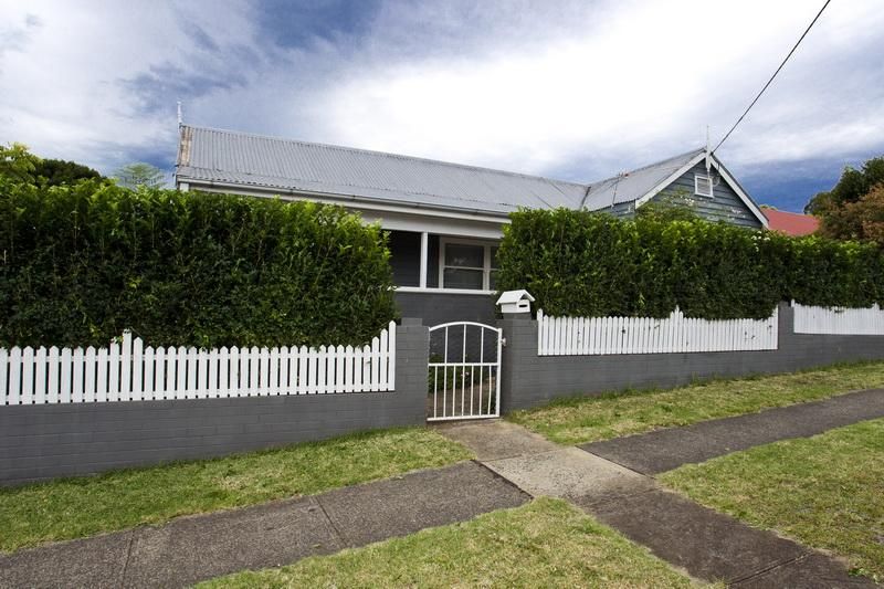 12 Bunberra Street, BOMADERRY NSW 2541