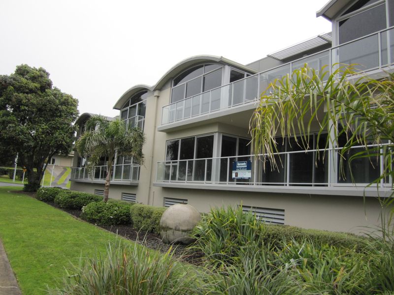 001/27 Banks Avenue Longbeach Apartments, Mt Maunganui, Tauranga City