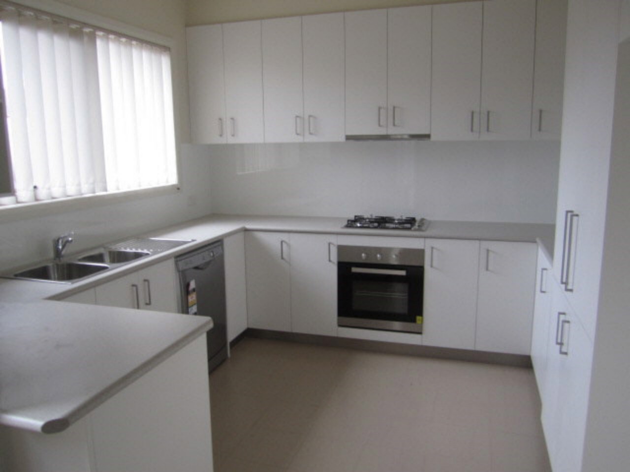 2/13 Sutherland Road, DANDENONG, VIC 3175