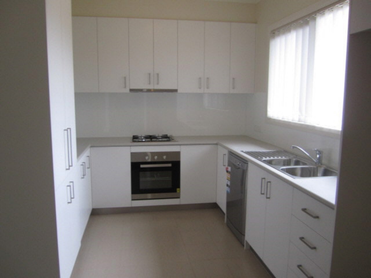 3/13 Sutherland Road, DANDENONG, VIC 3175