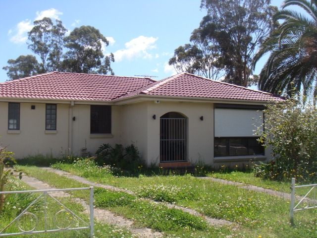 10 Marble Street, BOSSLEY PARK, NSW 2176