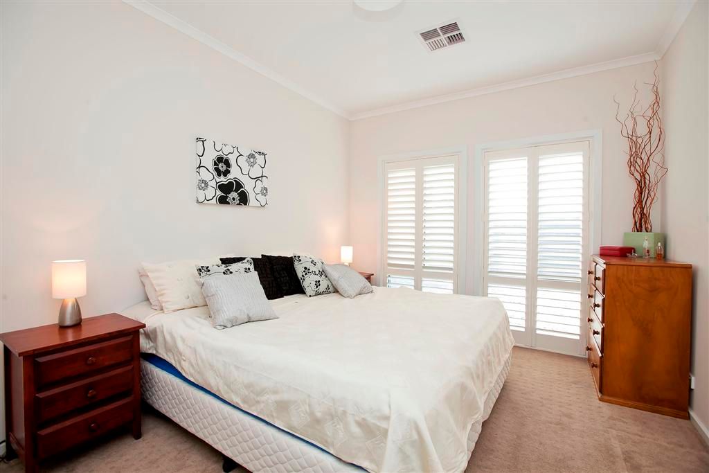 21 Ashburton Avenue, WEST LAKES SHORE, SA 5020
