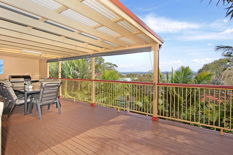 102 Terence Avenue, LAKE MUNMORAH, NSW 2259