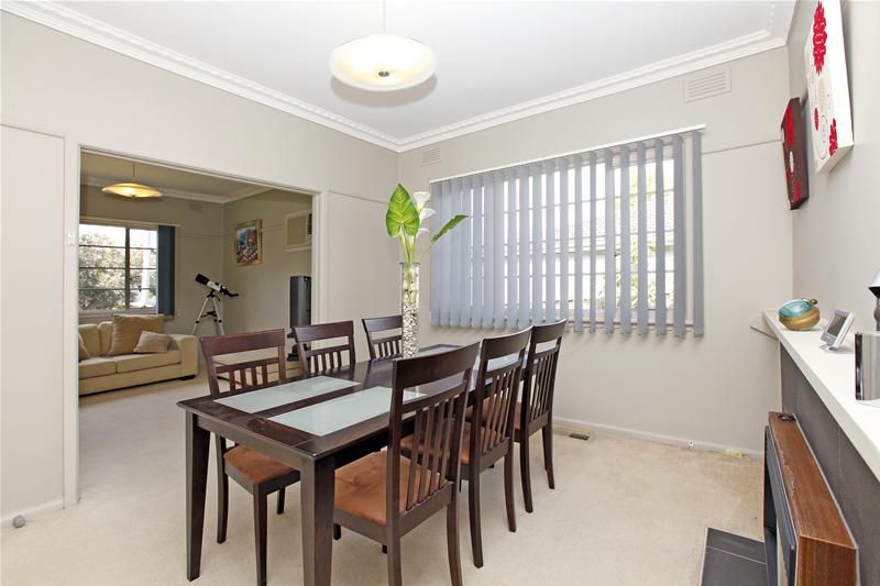1/37 Devonshire  Road, WATSONIA, VIC 3087