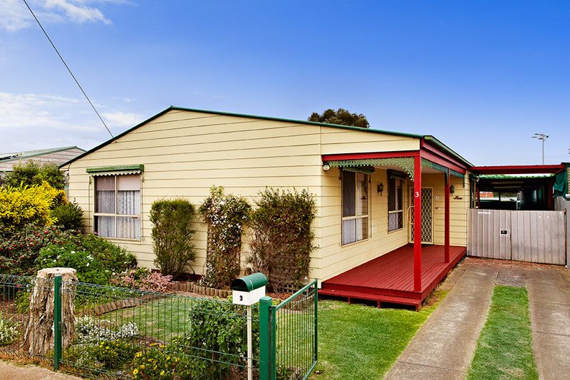 3 Pritchard Avenue, BRAYBROOK VIC 3019