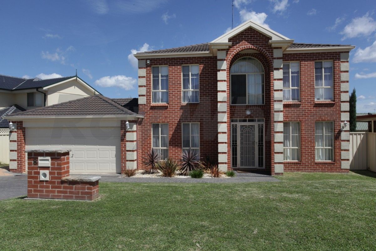 8 Tanglewood Place, GLENMORE PARK, NSW 2745