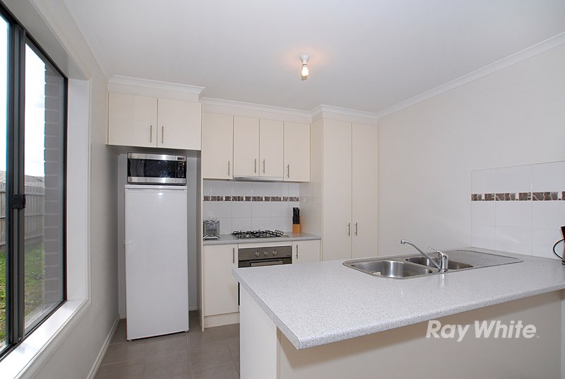 61 Calais Circuit, CRANBOURNE, VIC 3977