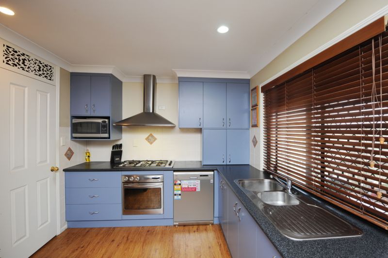 4  Curran Street, GLADSTONE, QLD 4680