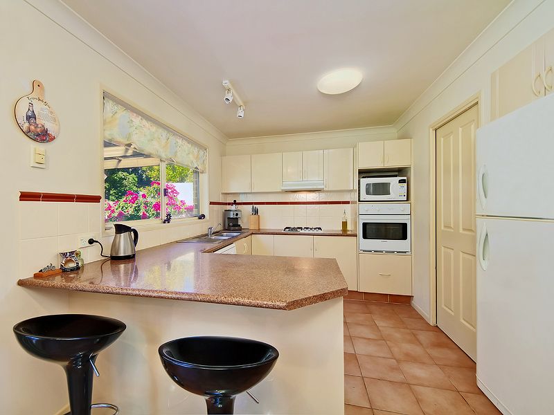 92 Lambor Drive, MUDGEERABA, QLD 4213