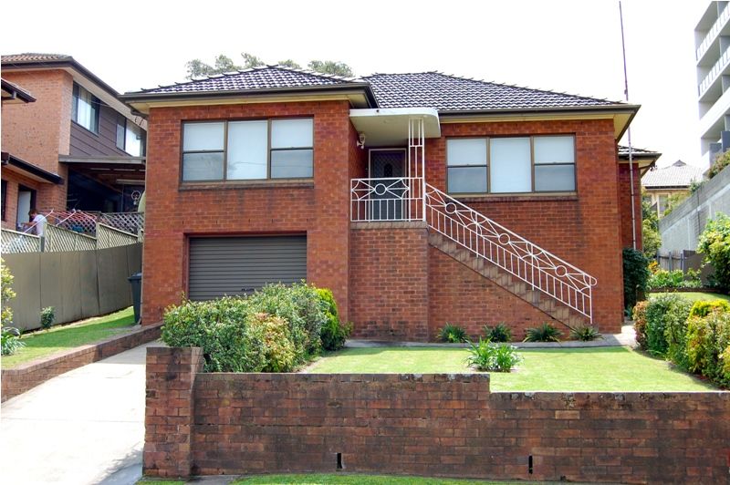 2  Frederick Street, WOLLONGONG NSW 2500