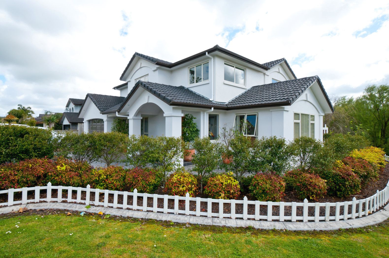 1 English Oak Drive, ALBANY, North Shore City
