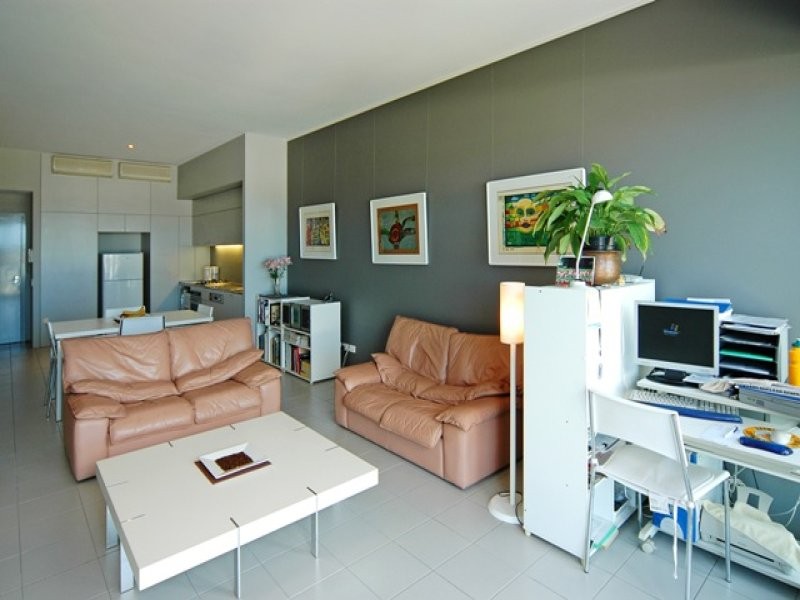 217/38 Skyring Terrace, TENERIFFE, QLD 4005