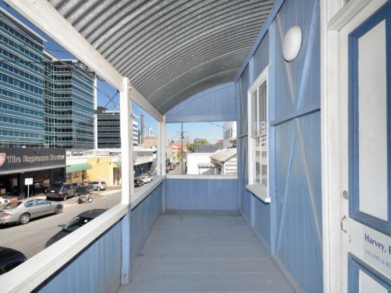 NEWSTEAD, QLD 4006