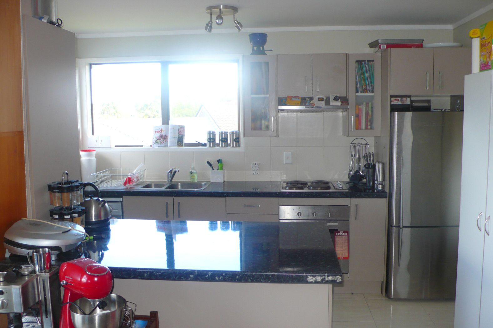 8 Simkin Avenue, ST JOHNS, Auckland City
