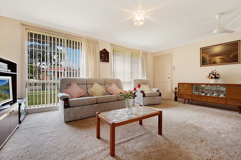 15 Cornwall Avenue, GOROKAN, NSW 2263