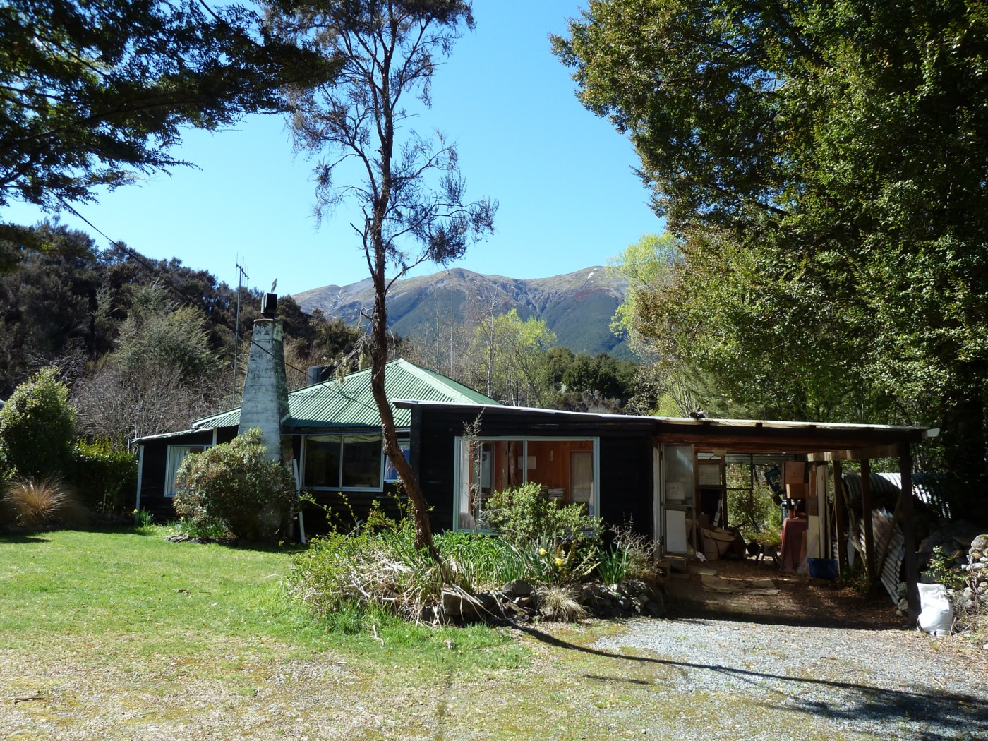 9 Bridge Street, ST ARNAUD, Tasman District