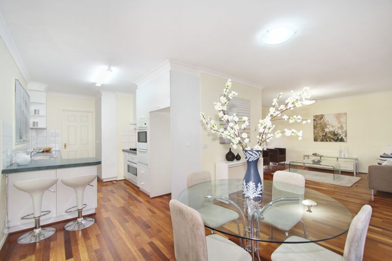 3/10 Kinrade Street, Hughesdale, VIC 3166