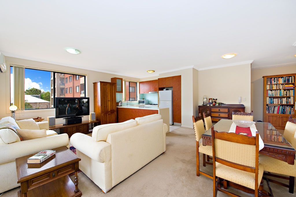 15306/177 Mitchell Road, ERSKINEVILLE, NSW 2043