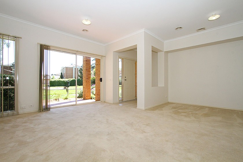 6 Lancewood Walk, SOUTH MORANG, VIC 3752