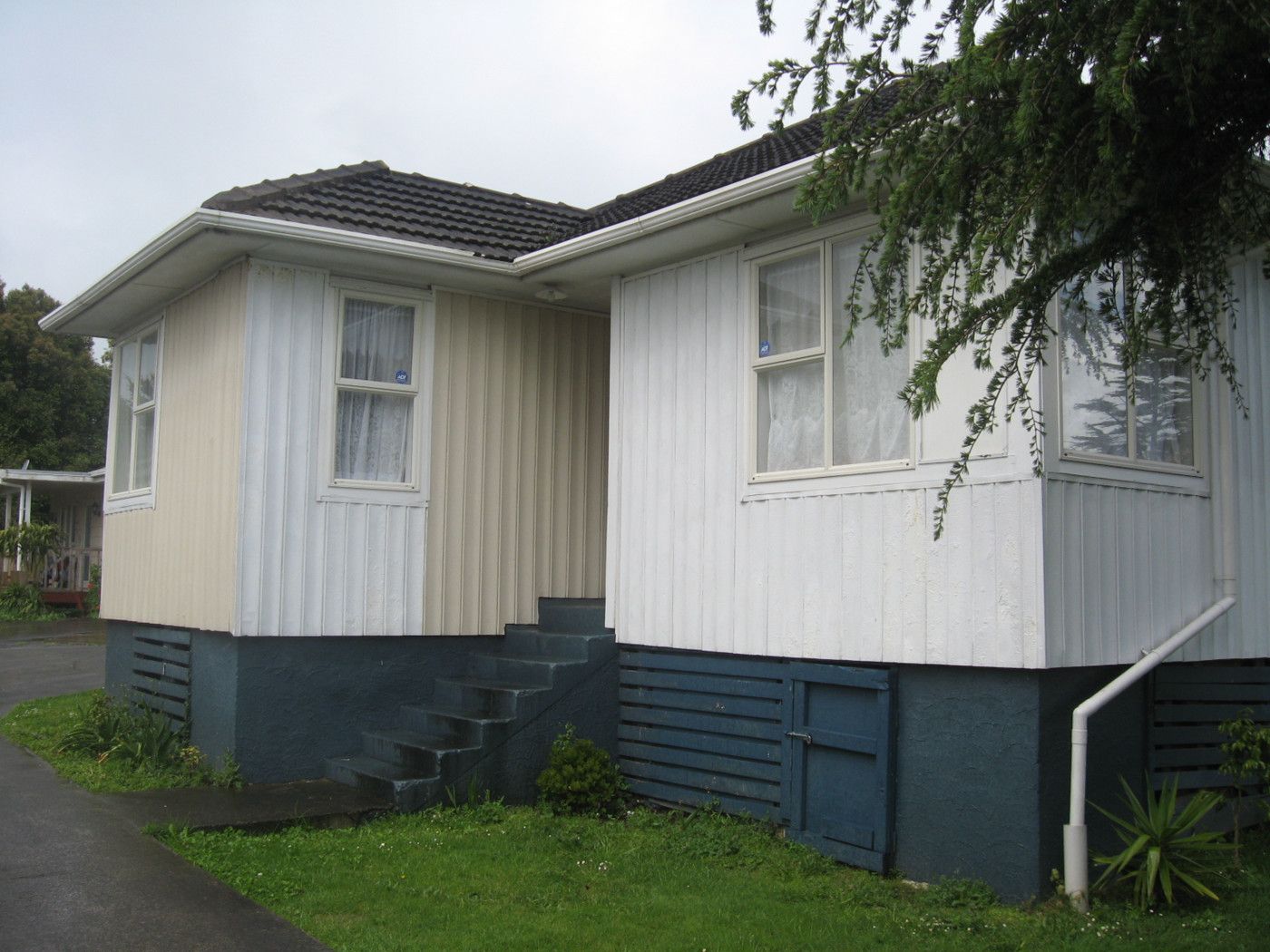 16 Fields Road, MANUREWA, Manukau City