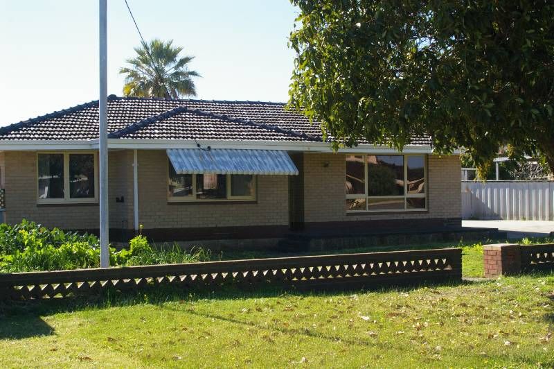 4 Balcombe Street, WESTMINSTER, WA 6061