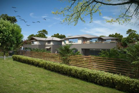 10/15 - 17 Central Road, AVALON NSW 2107