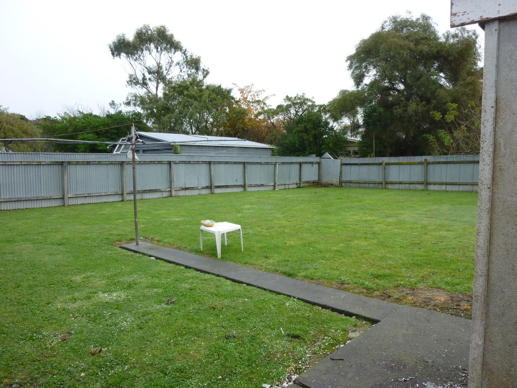 8 Drake Street, AWAPUNI, Palmerston North City