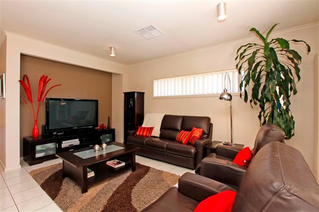 30 Hoxton Crescent, CRAIGIEBURN, VIC 3064