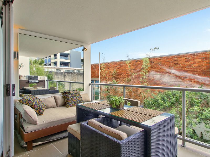 9 Chester Street, NEWSTEAD QLD 4006