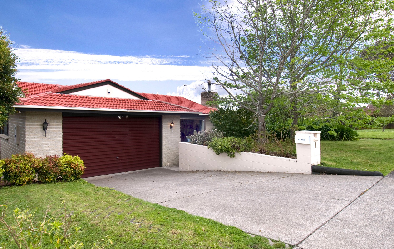 1 Curacao Place, HALF MOON BAY, Manukau City