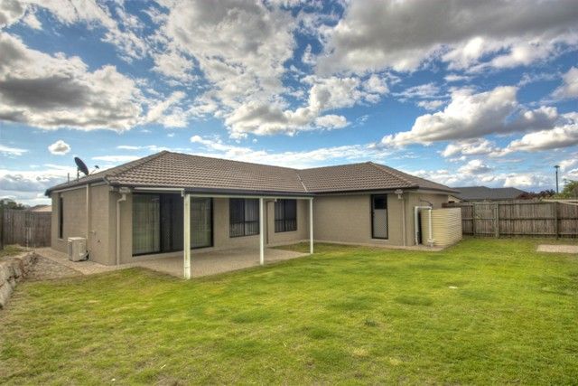 17 Brighton Street, RACEVIEW, QLD 4305