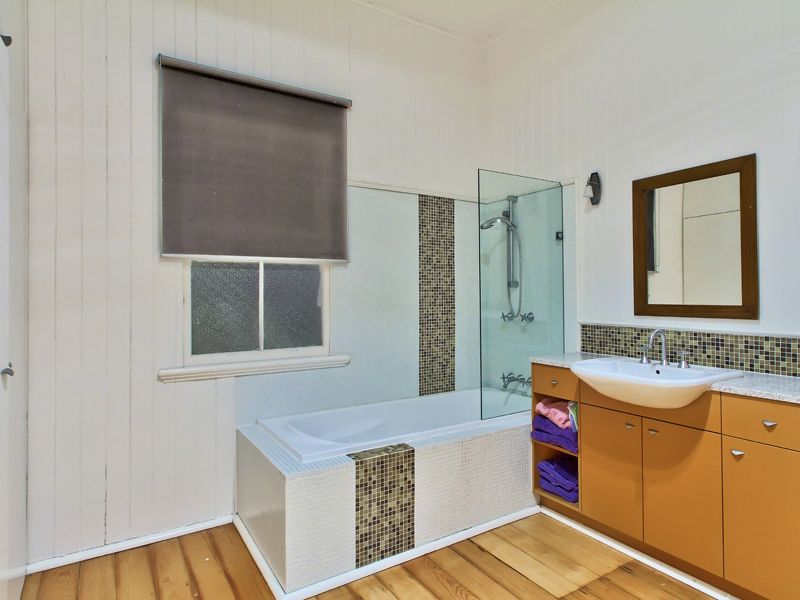 17 Locke Street, NEW FARM, QLD 4005