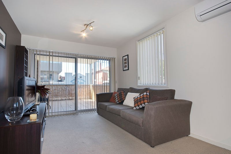 1/82-86 Atherton Road, OAKLEIGH, VIC 3166
