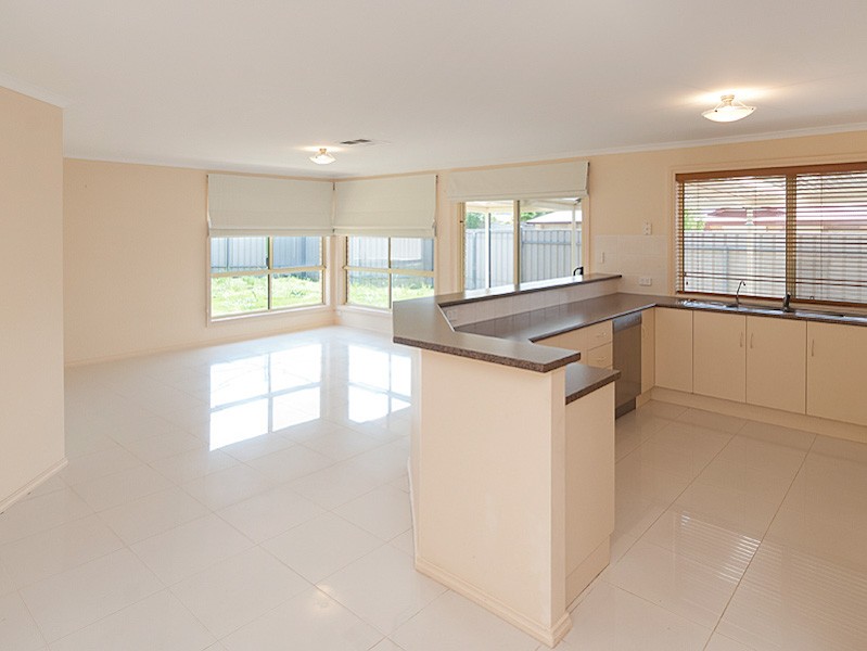 21 Tate Avenue, MOUNT BARKER, SA 5251