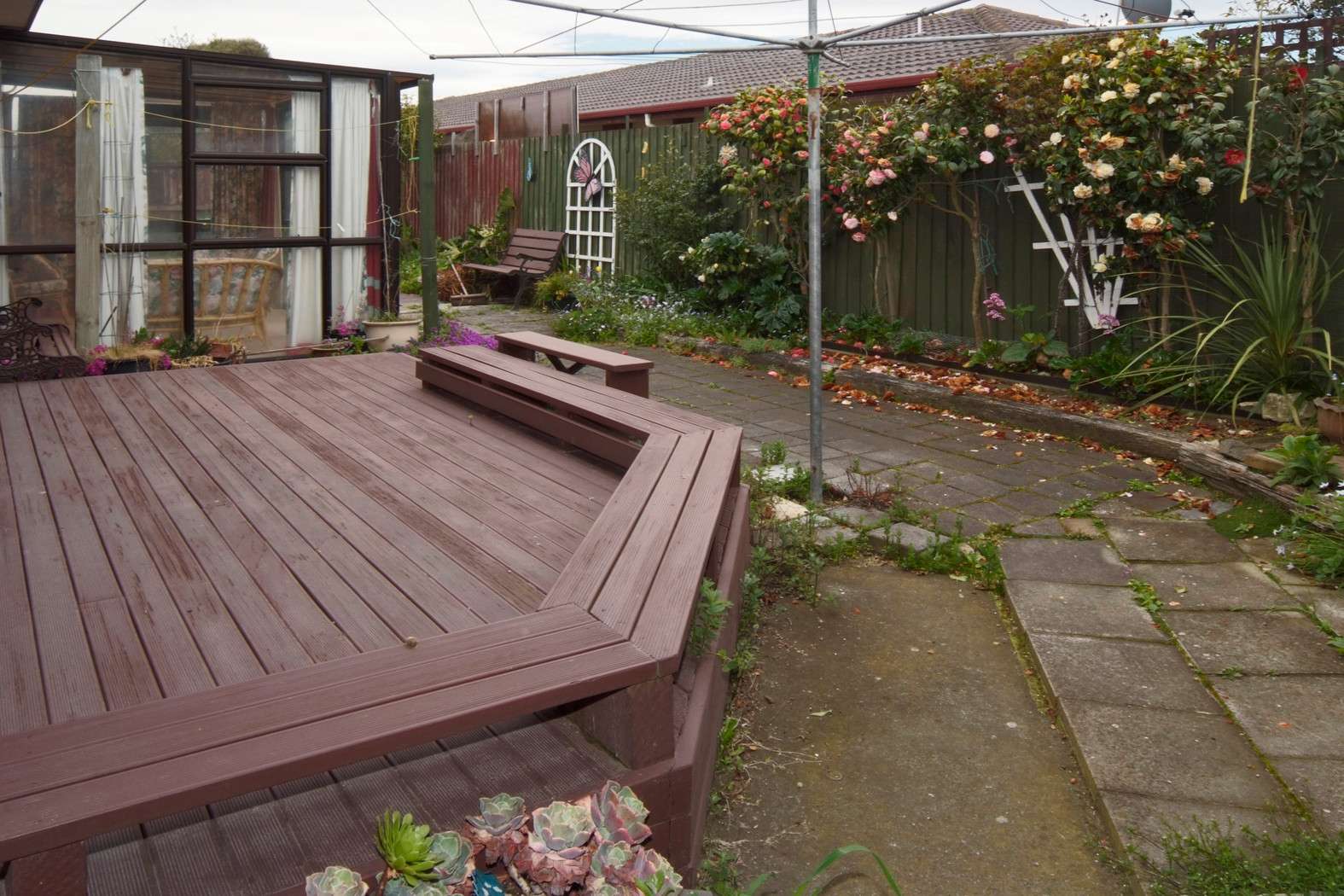 16B Pacific Road photo 3