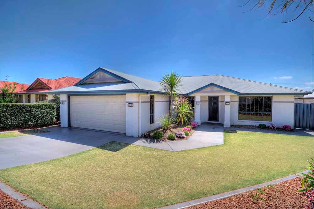 7 Prime Minister Drive, MIDDLE RIDGE, QLD 4350