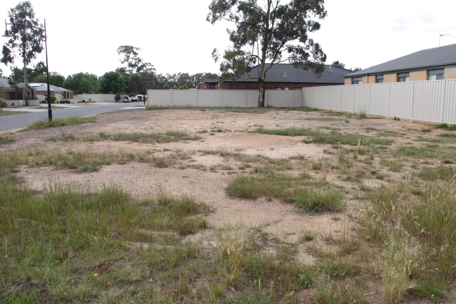 11 Bushwalk Grove, EPSOM, VIC 3551
