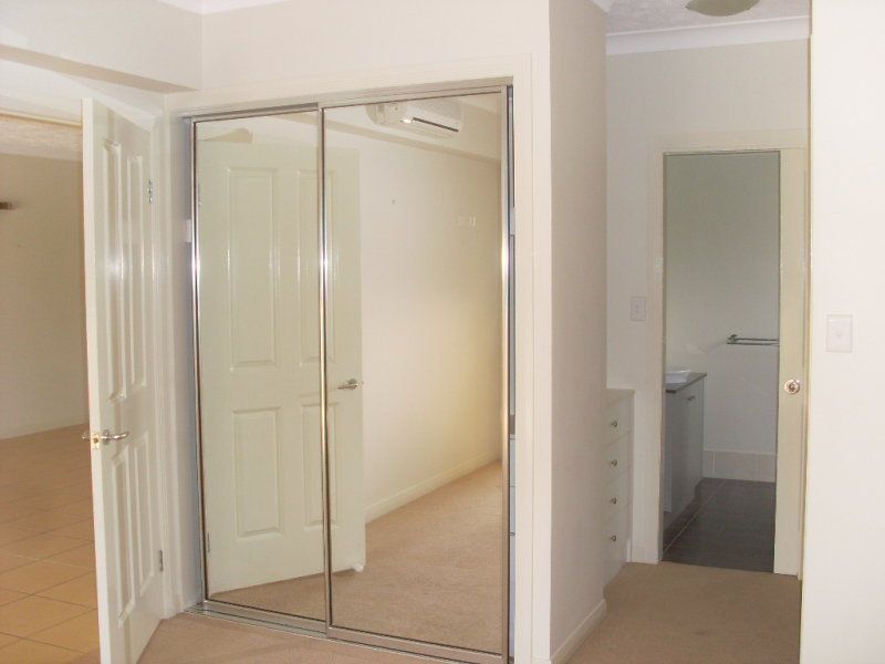 10/1804 Captain Cook Highway, CLIFTON BEACH, QLD 4879