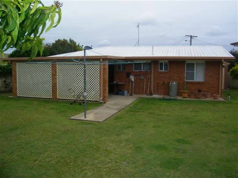 4 Rosewood Court, GLADSTONE, QLD 4680