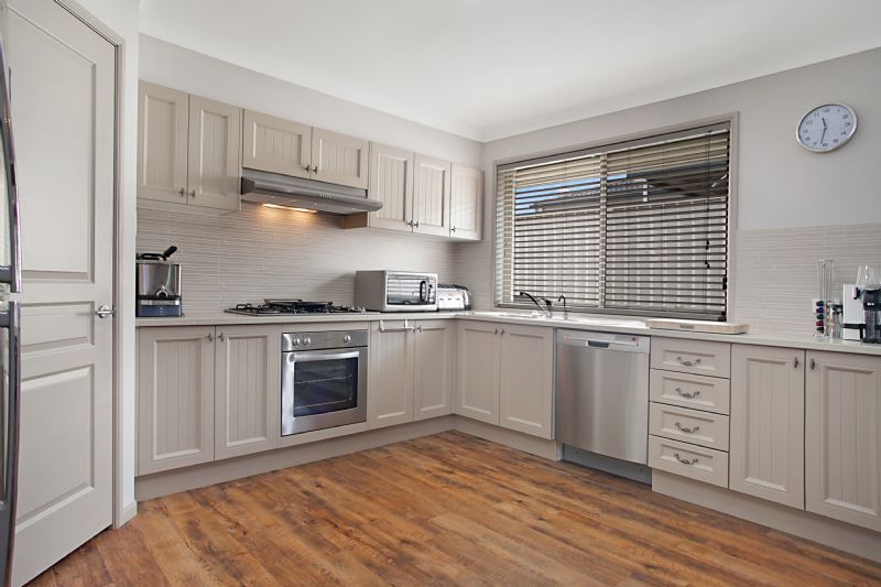 RUTHERFORD, NSW 2320