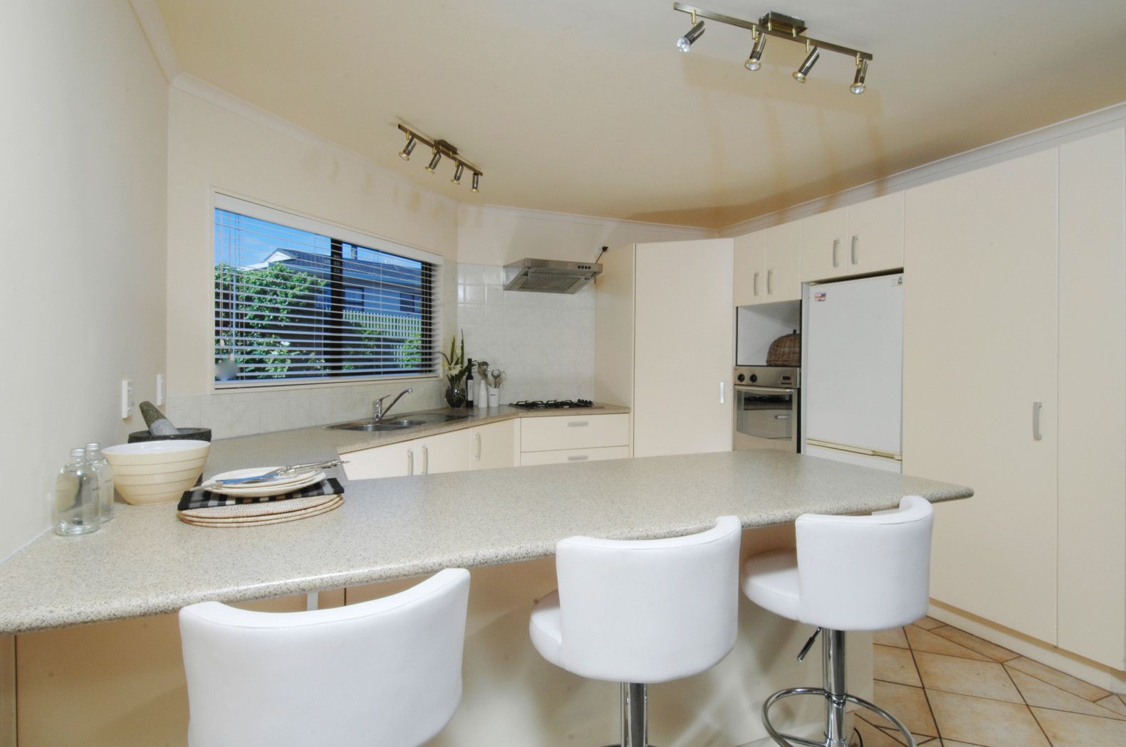 49a Devon Road, BUCKLANDS BEACH, Manukau City