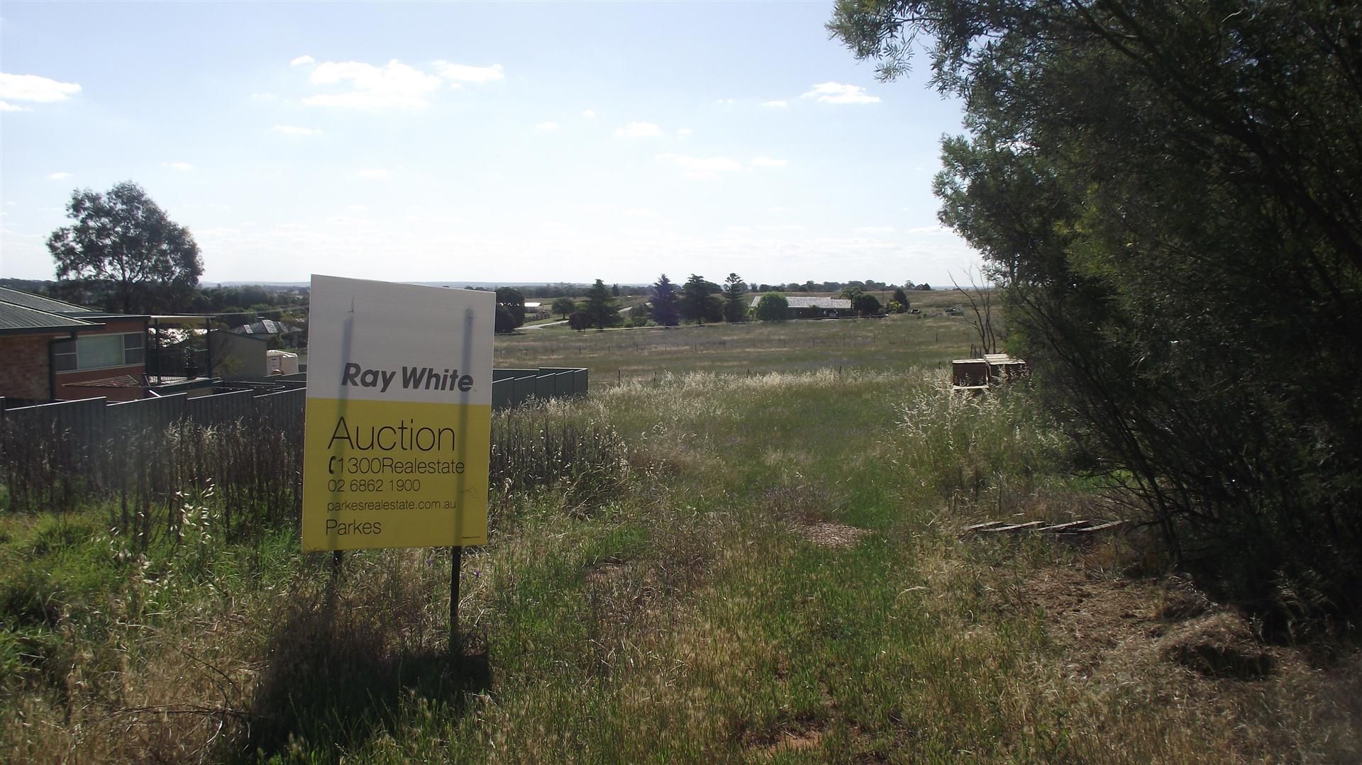 5 Highland Avenue, PARKES NSW 2870