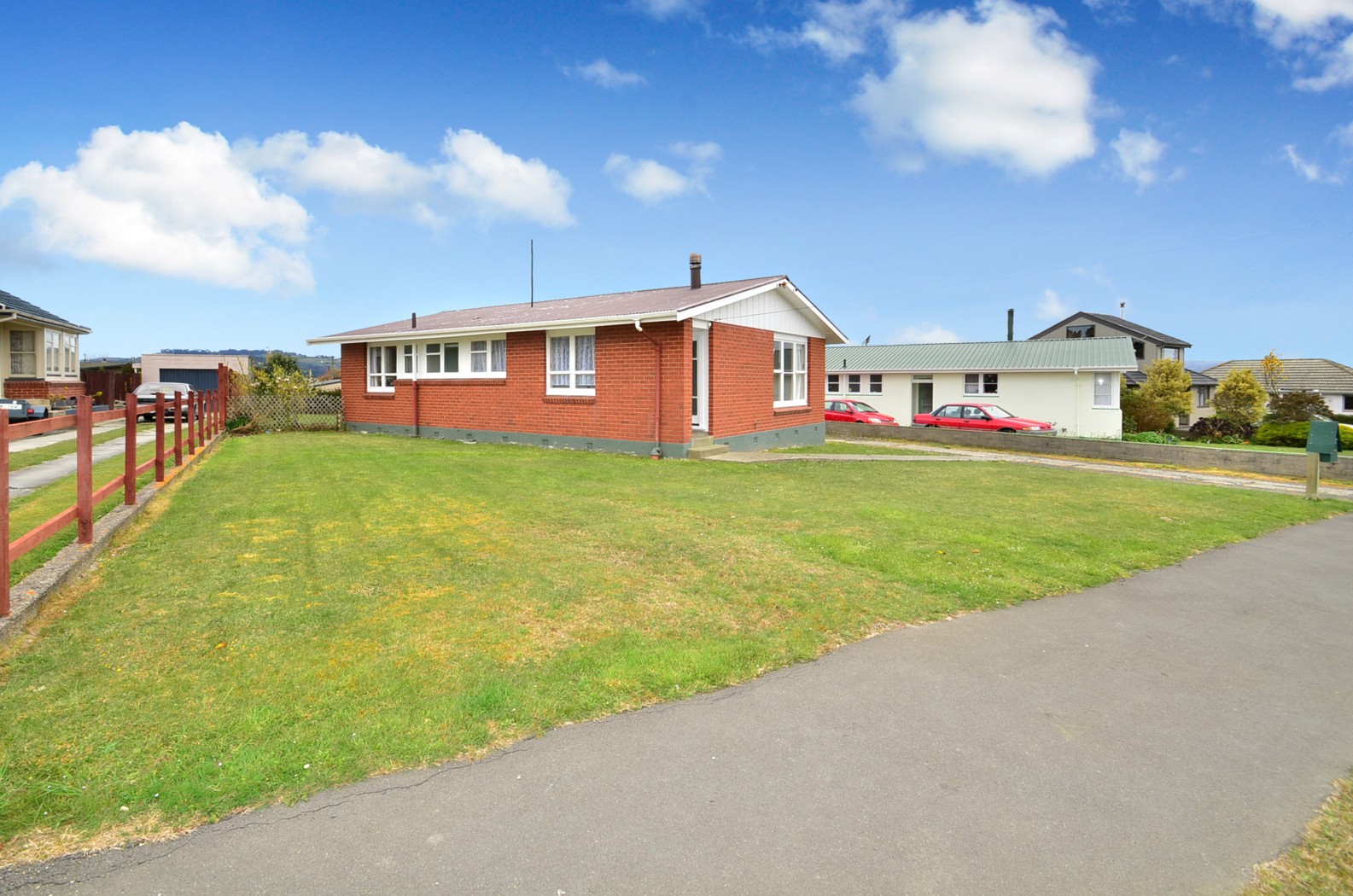 24 Lock Street, SAINT CLAIR, Dunedin City