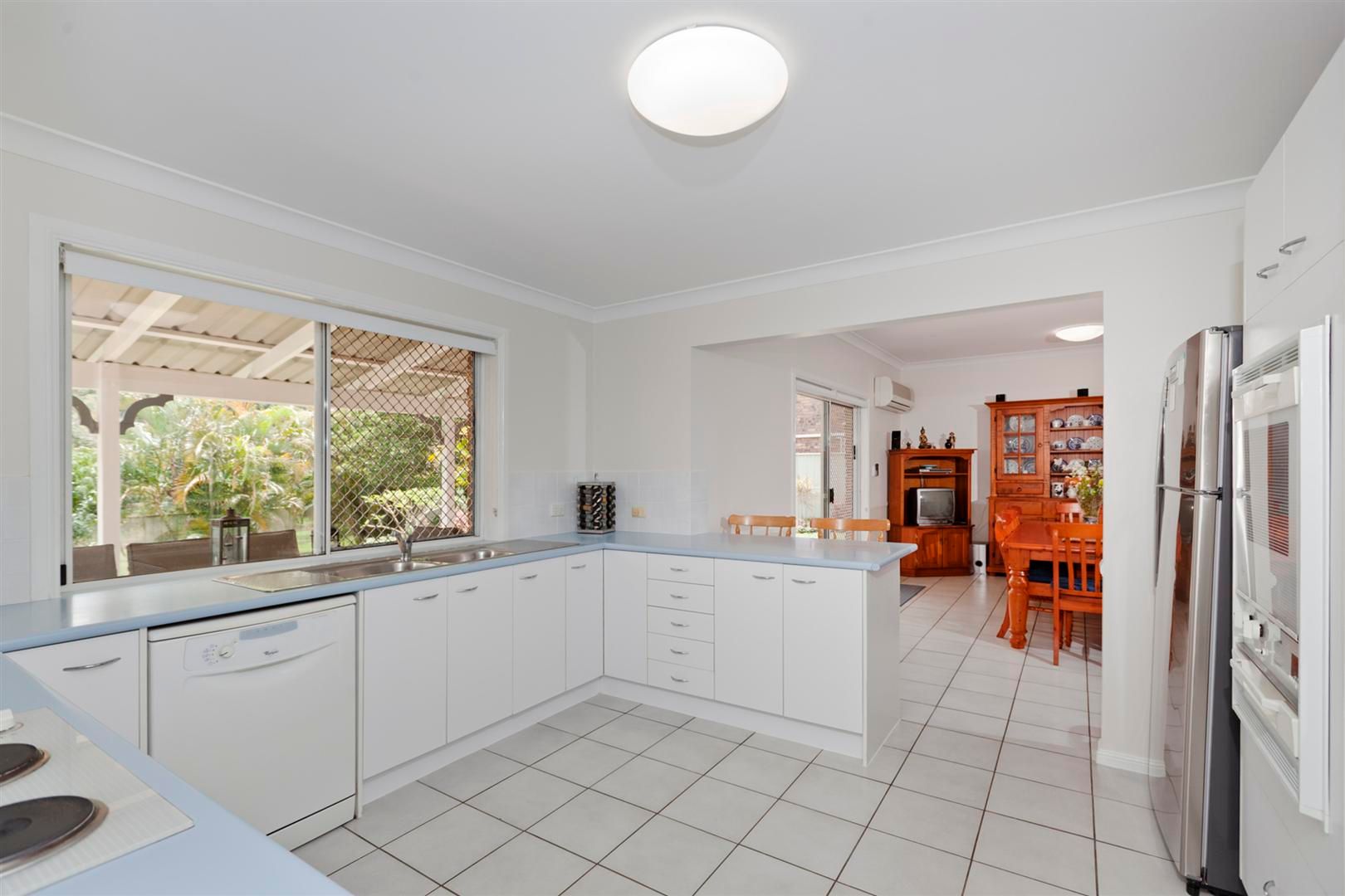 14 Blue Grass Crescent, EIGHT MILE PLAINS, QLD 4113