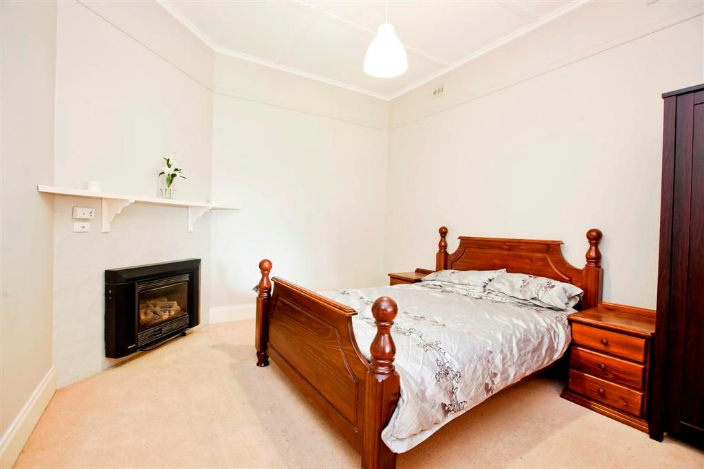 207 Sir Donald Donald Drive, COWANDILLA, SA 5033
