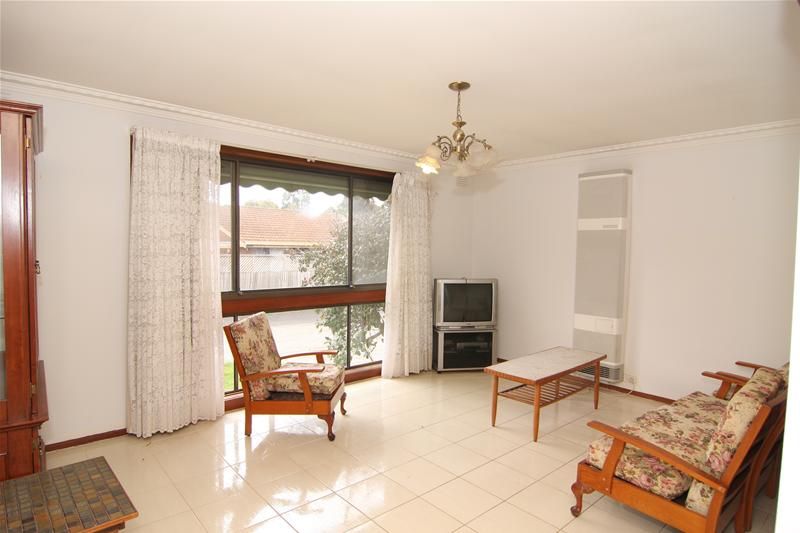 2/12 Merino Street, RESERVOIR, VIC 3073